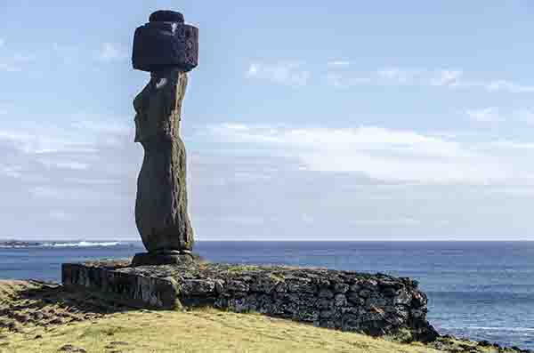 145 - Chile - isla de Rapa Nui o Pascua - Tahai - Ahu Ko Te Riku